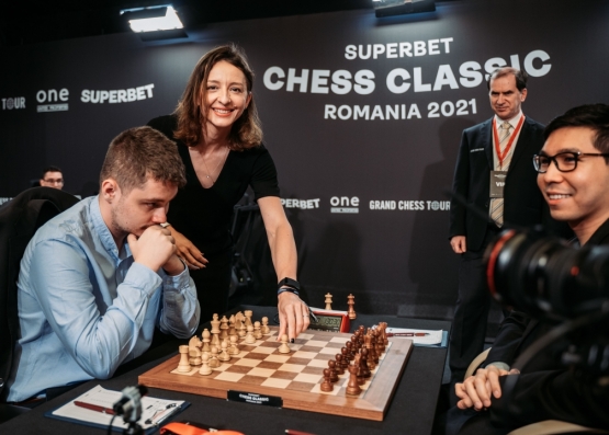 Se încinge lupta la vârful clasamentului Superbet Chess Classic Romania 2021