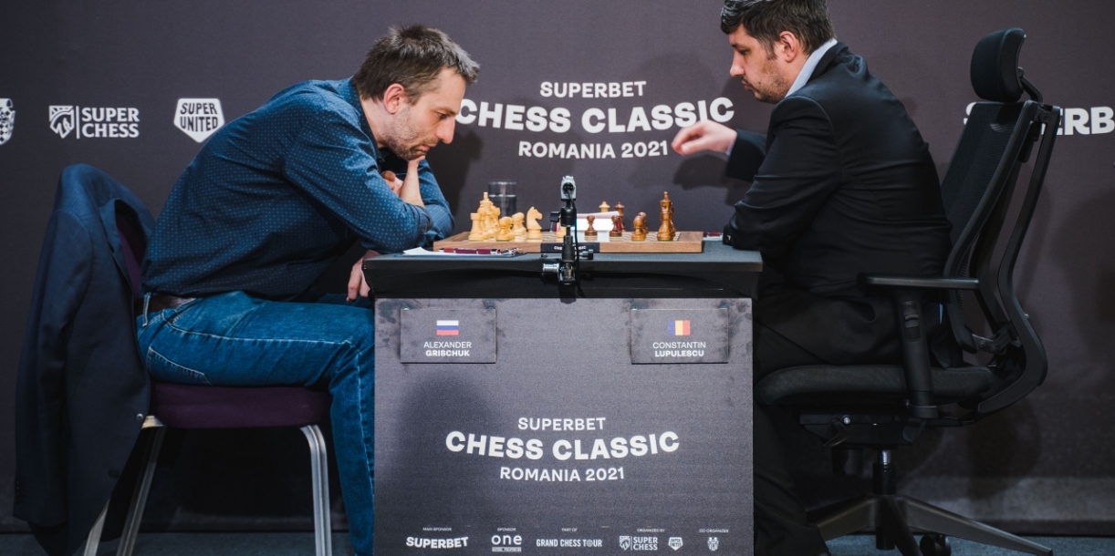Doi șahiști se detașează la vârful clasamentului Superbet Chess Classic Romania 2021 după Runda a VI-a: Shakhriyar Mamedyarov și Alexander Grischuk