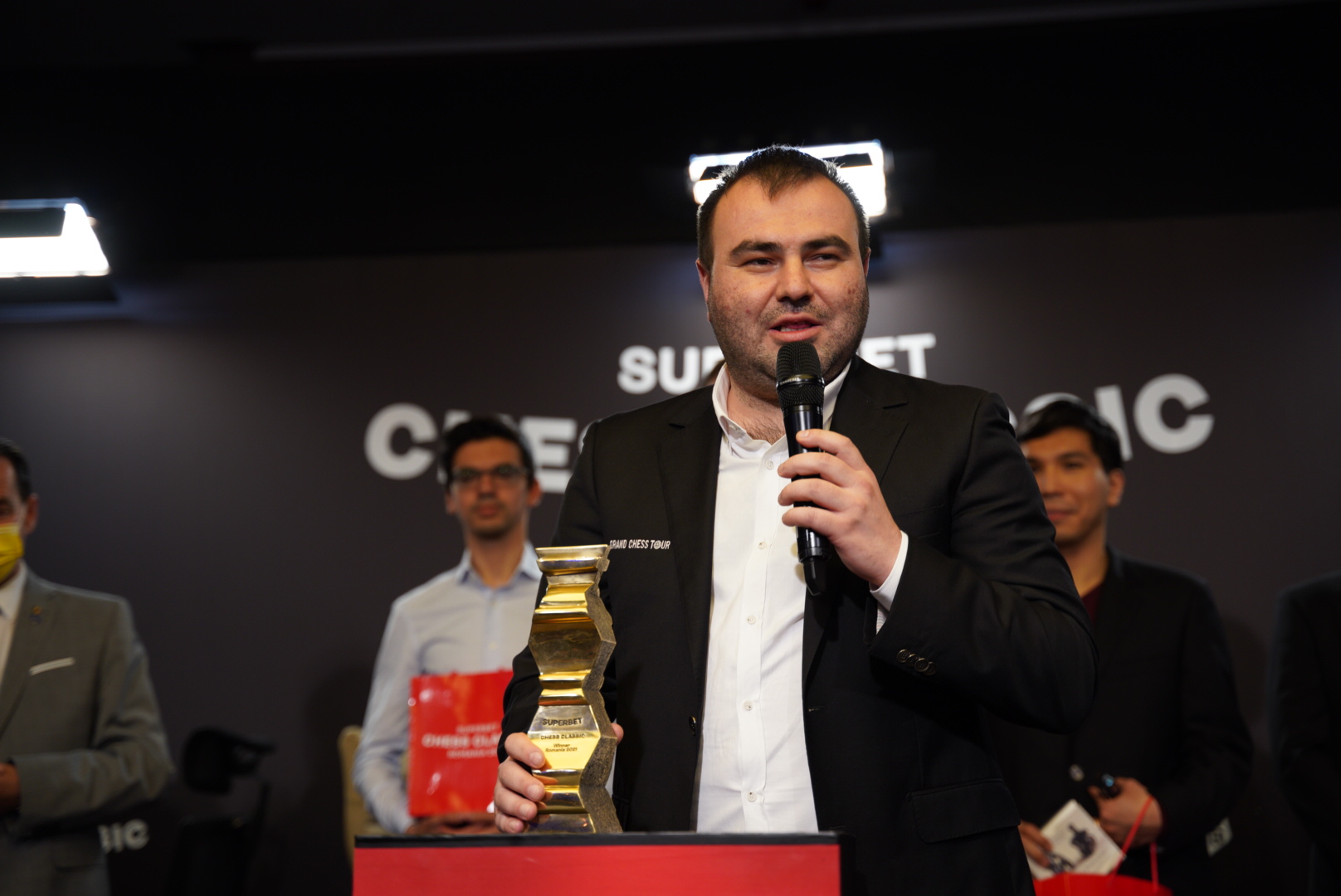 Marele maestru azer Shakhriyar Mamedyarov a câștigat trofeul Superbet Chess Classic 2021